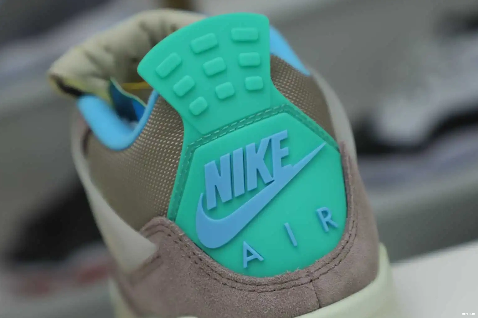RETRO 'TAUPE Kimikick LA UNION X AIR HAZE' 4 JORDAN 0519